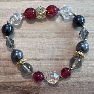 Vintage Joan Rivers Stretch Bracelet Black Pearl Garnet Red Crystal Gold Tone